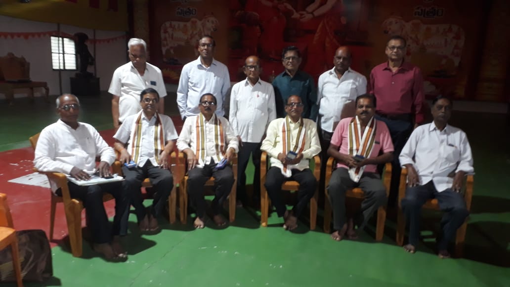 Group Photo of  teachers  honoured on teachers Day, 2023